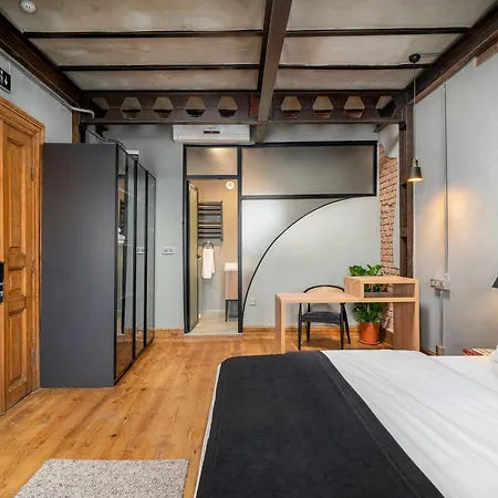 Urban Quarters - Bueklue Hotel apartamentowy 4*