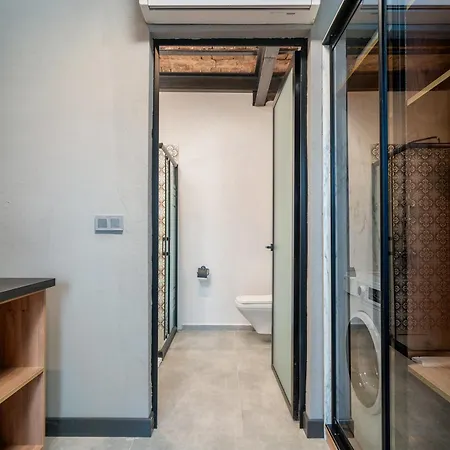 Hotel apartamentowy Urban Quarters - Bueklue 4*