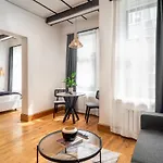 Urban Quarters - Bueklue Appart hôtel