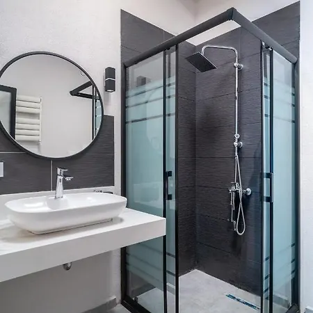 Urban Quarters - Bueklue Апарт-отель