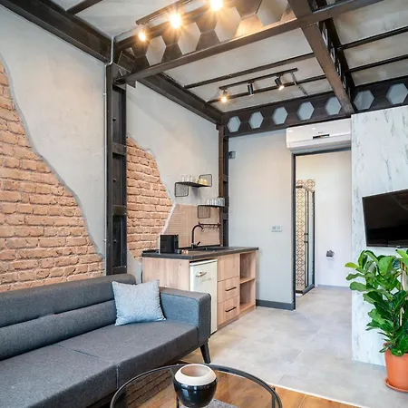 Urban Quarters - Büklü Apartahotel