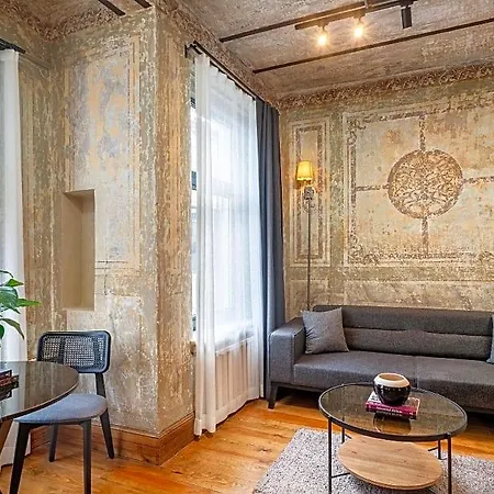 Urban Quarters - Büklü 4*