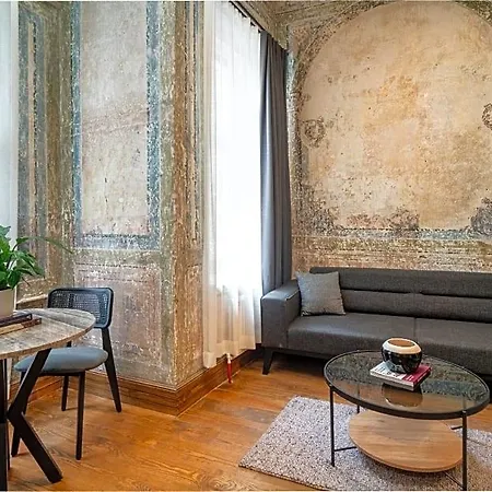 Urban Quarters - Büklü Aparthotel 4*