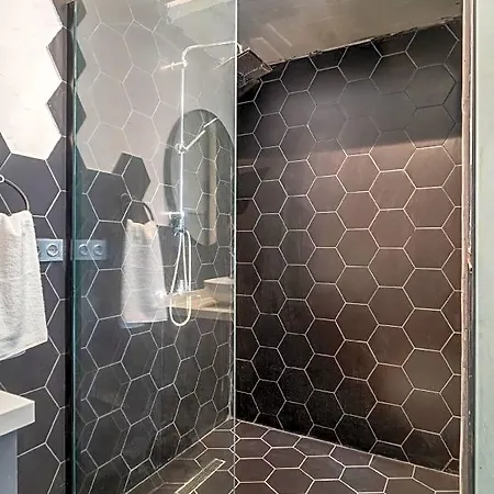 Urban Quarters - Büklü Istanbul