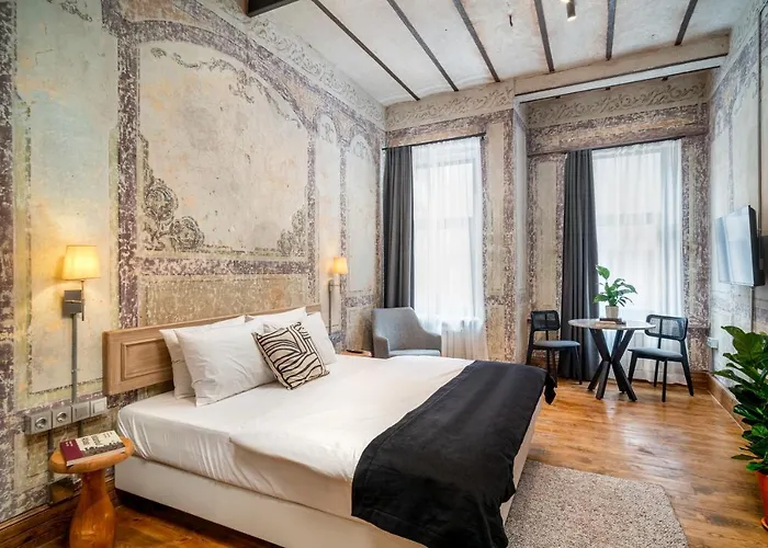 Aparthotel Urban Quarters - Bueklue 4*