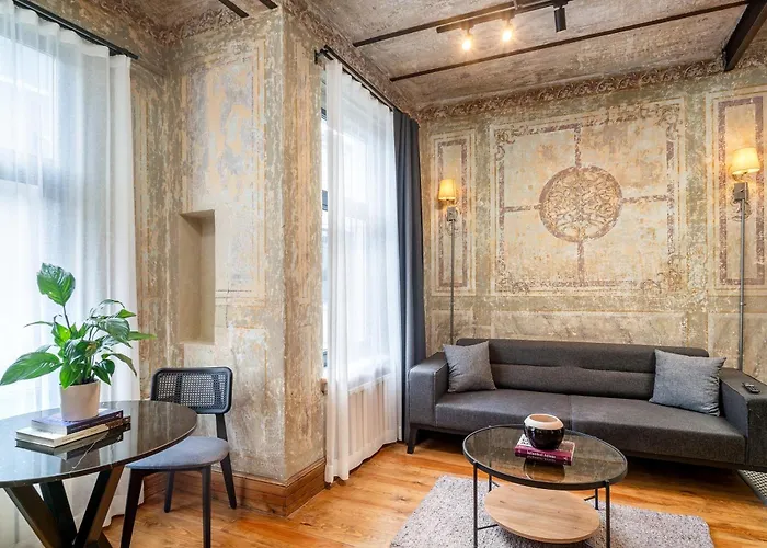 Urban Quarters - Bueklue Aparthotel