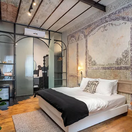 Urban Quarters - Bueklue 4*