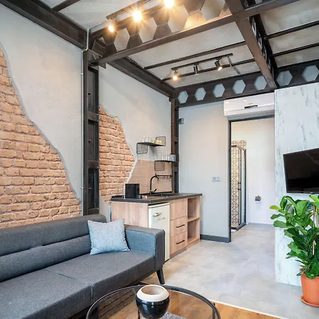 Aparthotel Urban Quarters - Bueklue 4*