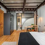 Urban Quarters - Bueklue Lejlighedshotel 4*